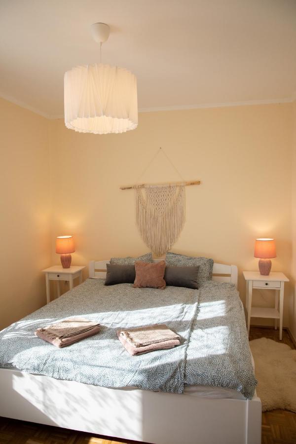 Firpo Apartman Eger Extérieur photo